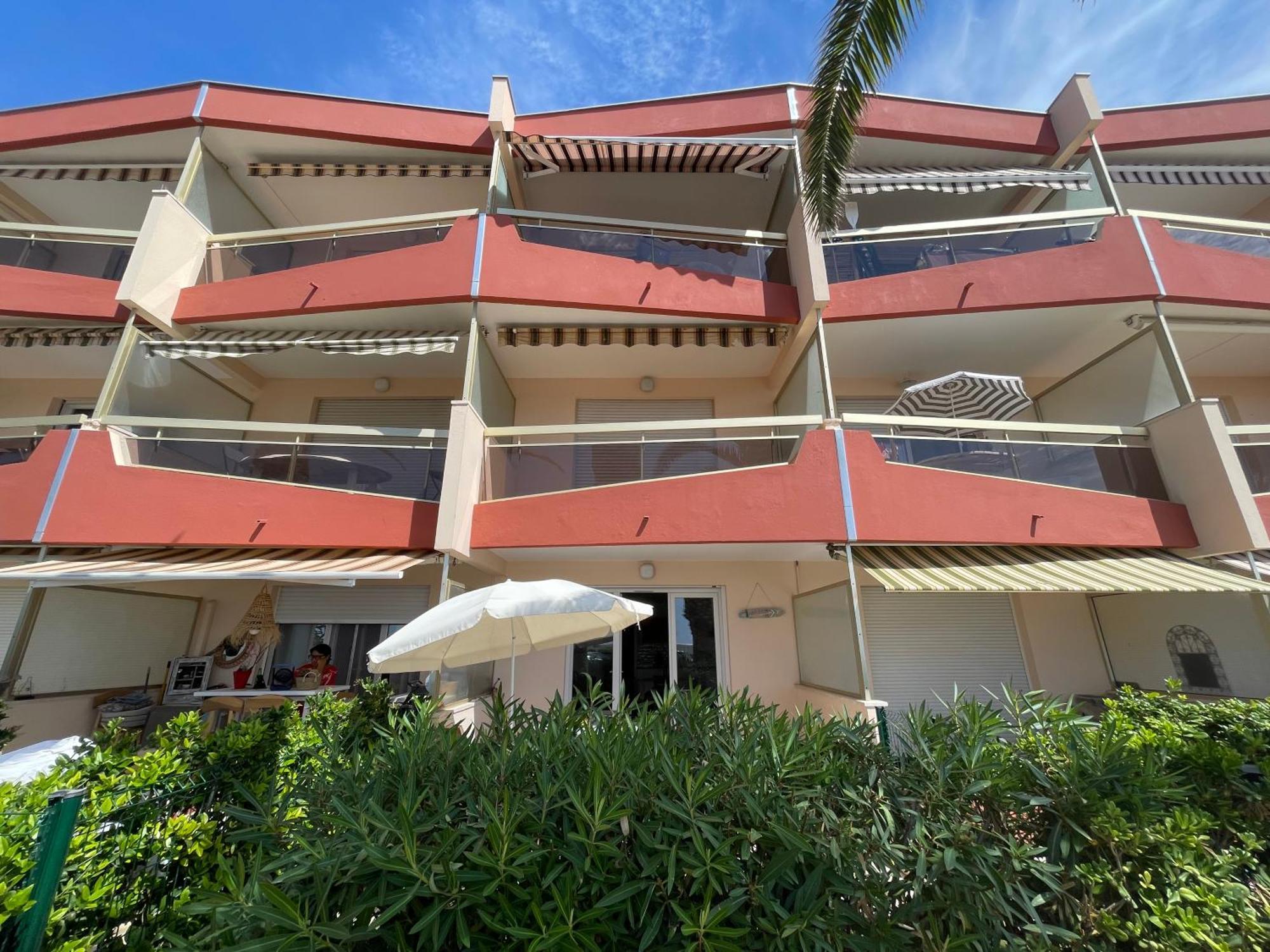 Les Palmiers Studio spacieux vue mer Terrasse&Parking Saint-Cyr-sur-Mer Extérieur photo